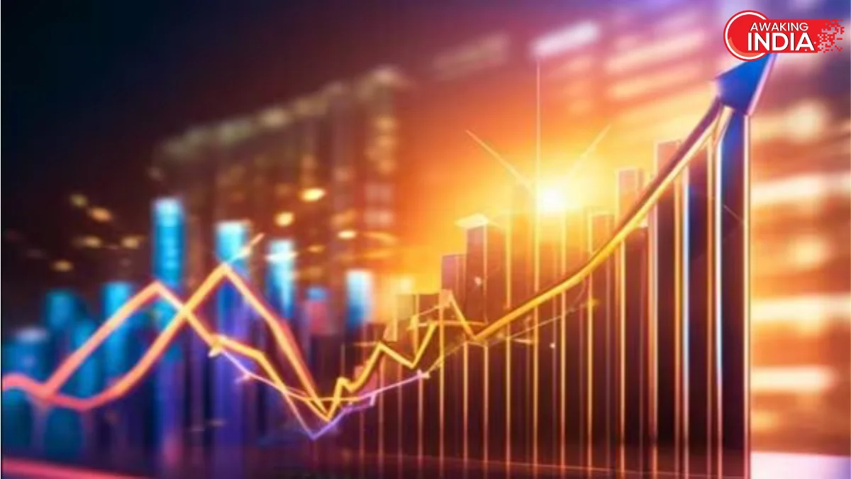 ICICI Bank share price hits fresh record high: Should you buy, sell or hold the banking stock after Q4 result?2025